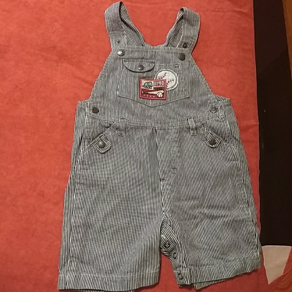 Rompers - Picture 2 of 3